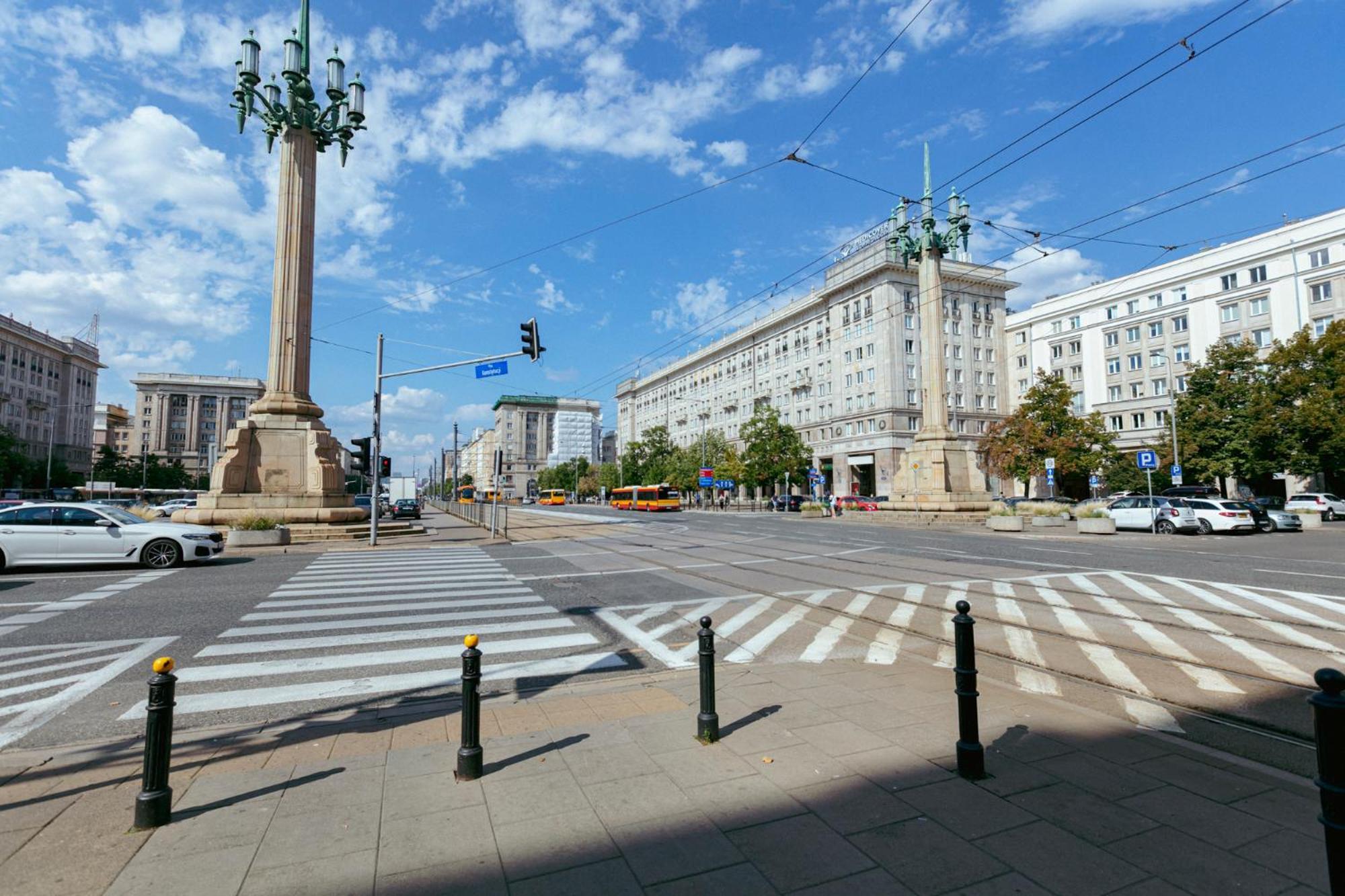 Plac Konstytucji 6 Grey - Bezplatny Garaz Podziemny - Free Parking - Apartament Dla 4 Osob Варшава Екстериор снимка